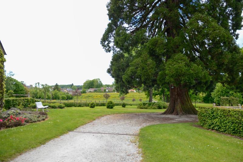 Logis Hotel Restaurant De La Poste Le Mêle-sur-Sarthe 외부 사진