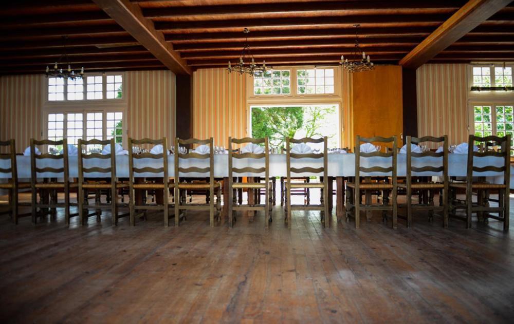 Logis Hotel Restaurant De La Poste Le Mêle-sur-Sarthe 외부 사진