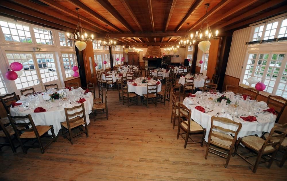 Logis Hotel Restaurant De La Poste Le Mêle-sur-Sarthe 외부 사진