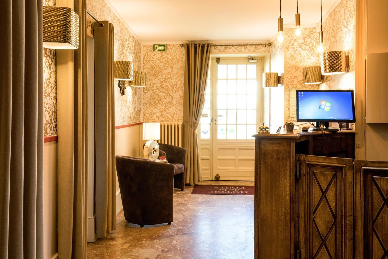 Logis Hotel Restaurant De La Poste Le Mêle-sur-Sarthe 외부 사진